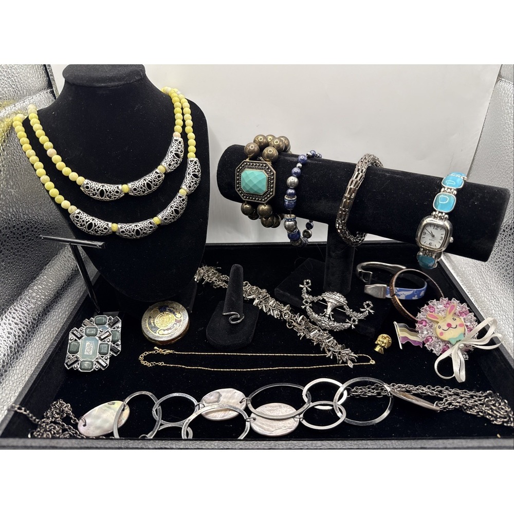 Vintage Lot of 15 Necklaces, Bracelets, Earrings And/or Brooches See Pics